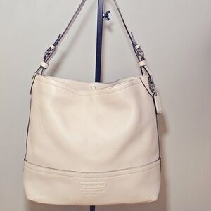 Coach Cream Leather Shoulder Bag